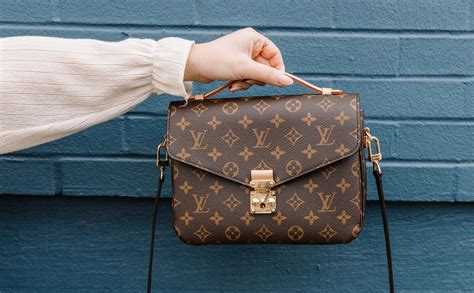 ciri ciri tas louis vuitton asli